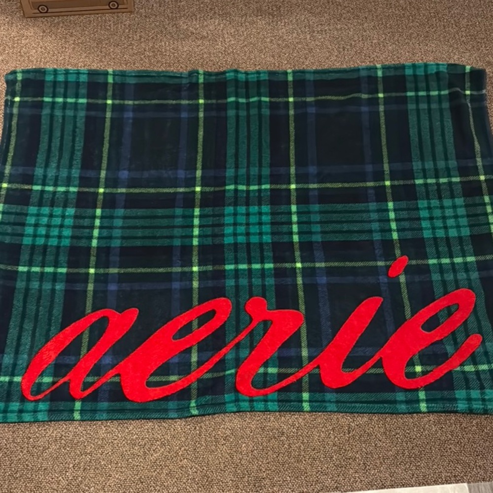Aerie Blanket
